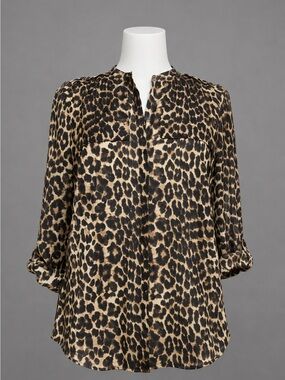 Ann Taylor 12P Animal Print Roll Tab Sleeve Button-Down Safari Style Blouse